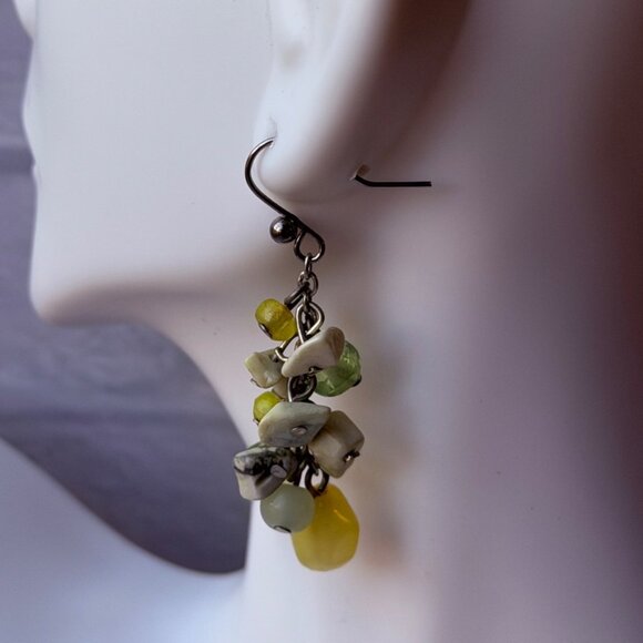 Y2K Chico’s Natural Stone Cluster Dangle Earrings Green Ivory Yellow Drop NOS - Picture 7 of 16
